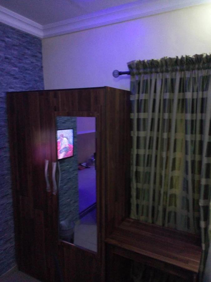 Crestview Hotel & Suites Lagos Exterior foto